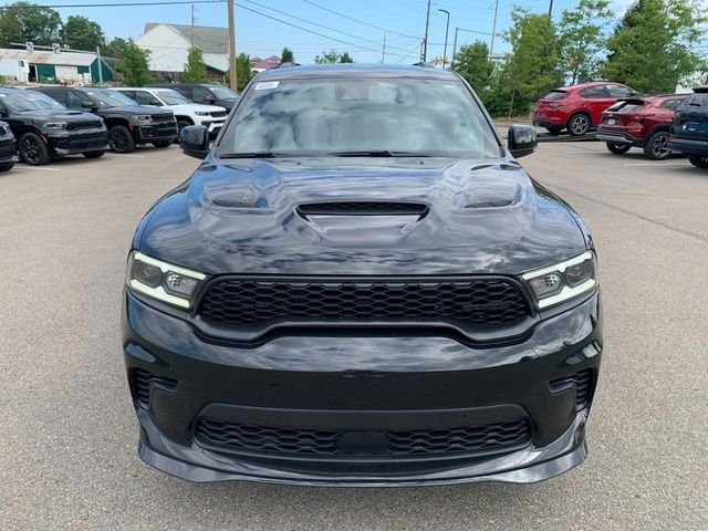New 2026 Diamond Black Clear-Coat Exterior Paint Dodge GT Premium HEMI V8 image 9