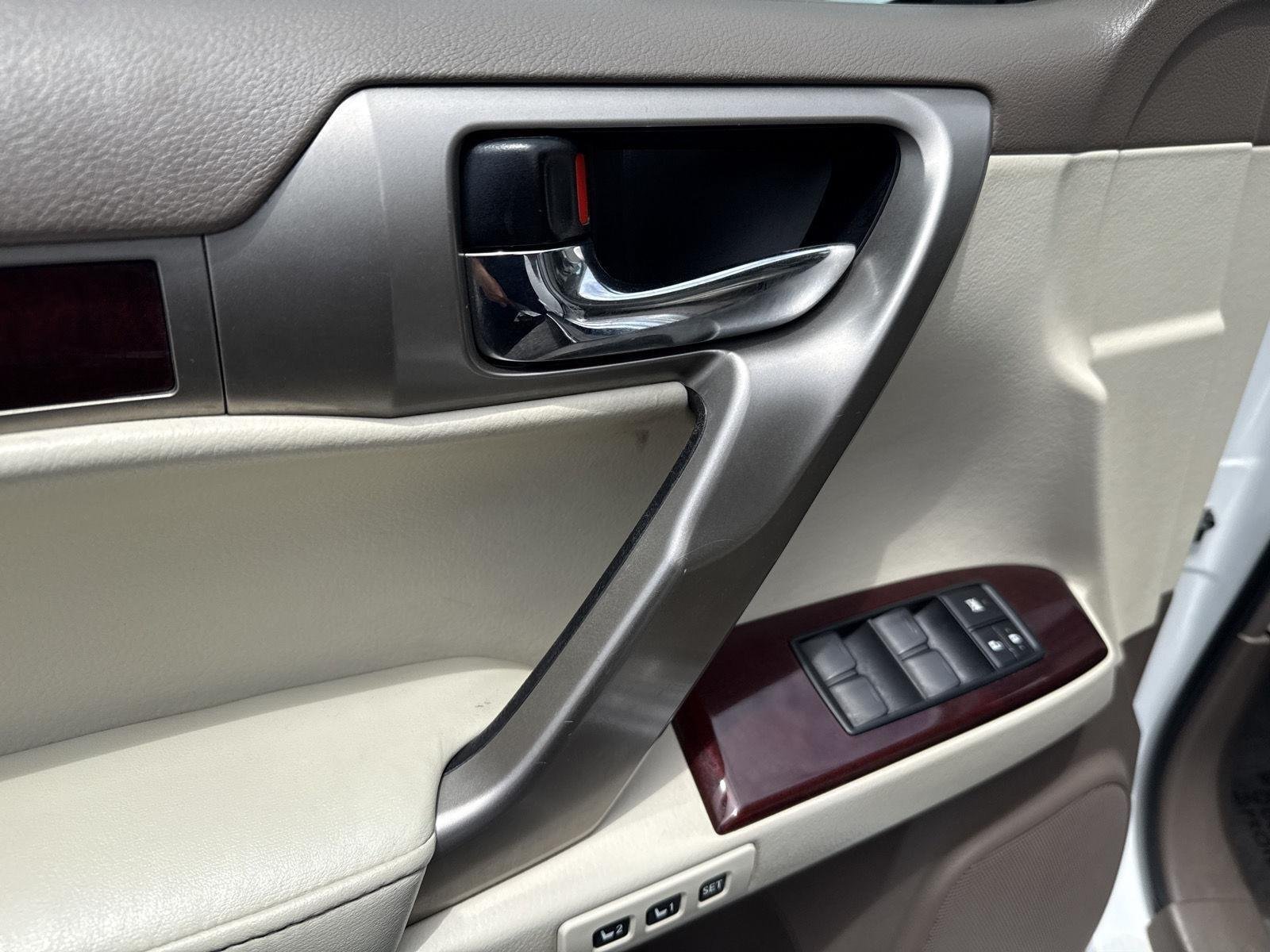 Used 2018 Starfire Pearl Lexus GX 460 Premium image 19