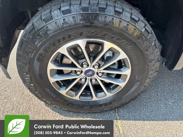 Used 2019 Gray Ford XLT image 9