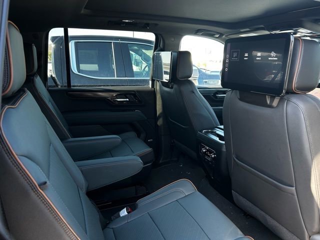 2025 GMC Yukon XL AT4 - Photo 35