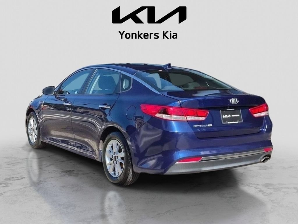 Used 2017 Blue Kia LX image 8