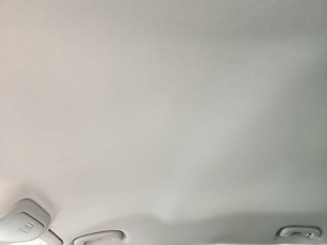 Used 2024 Summit White GMC SLT image 25