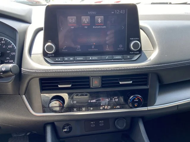 2025 Nissan Rogue SV - Photo 19