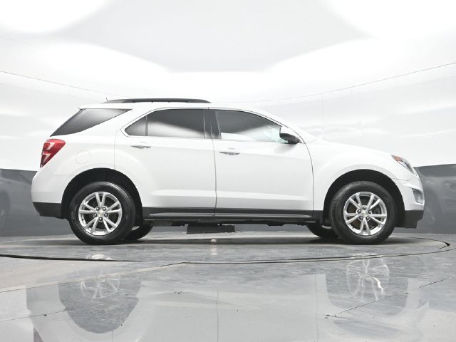 Used 2016 White Chevrolet LT image 24