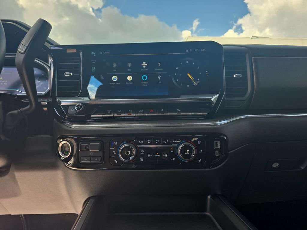 Used 2024 Black Chevrolet High Country image 18