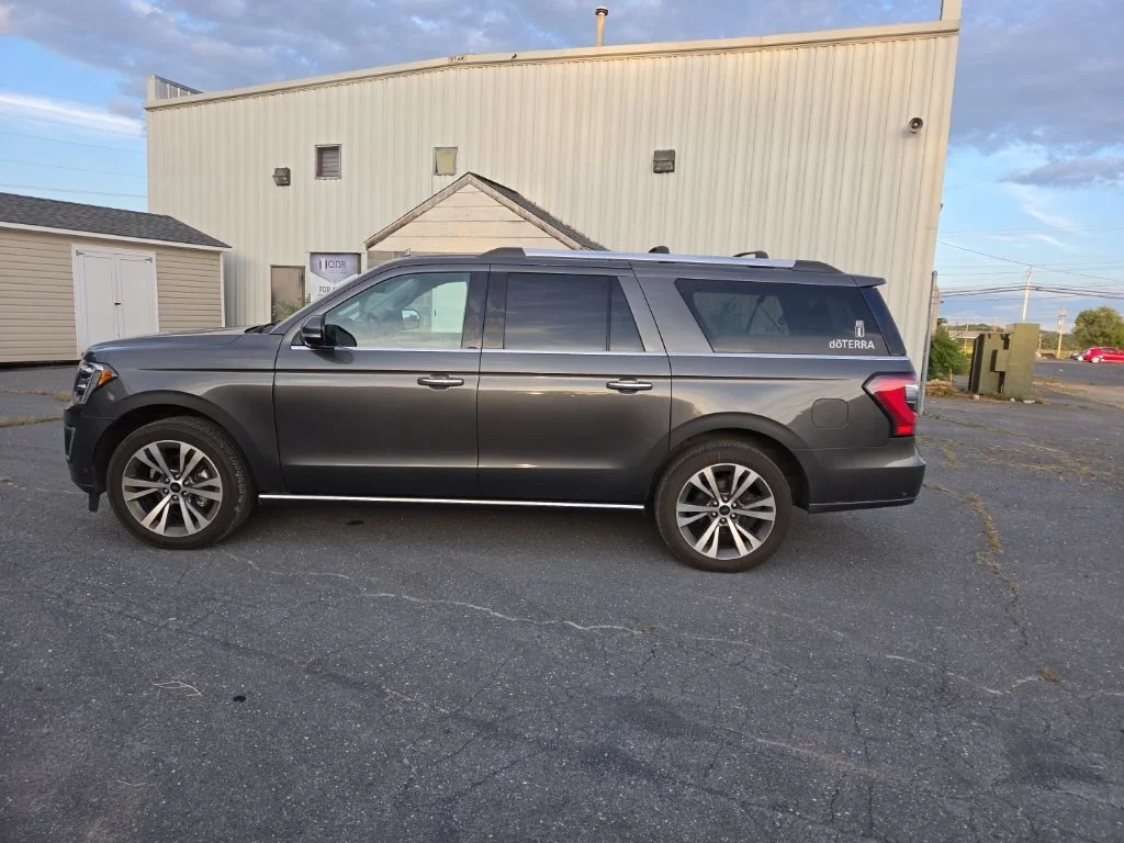 Used 2020 Gray Ford Limited image 8