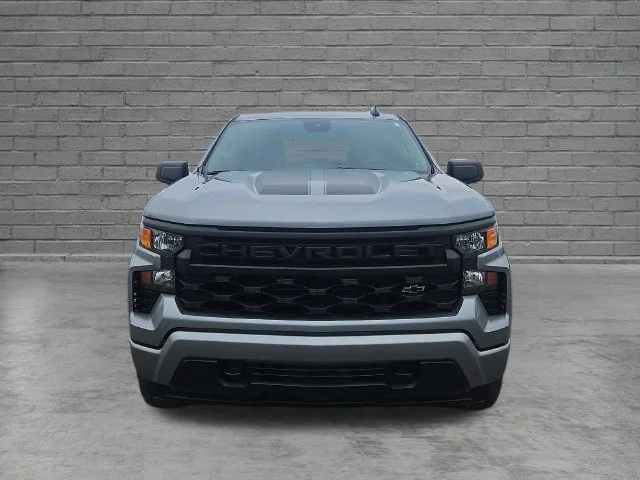 Used 2024 Sterling Gray Metallic Chevrolet Custom image 9