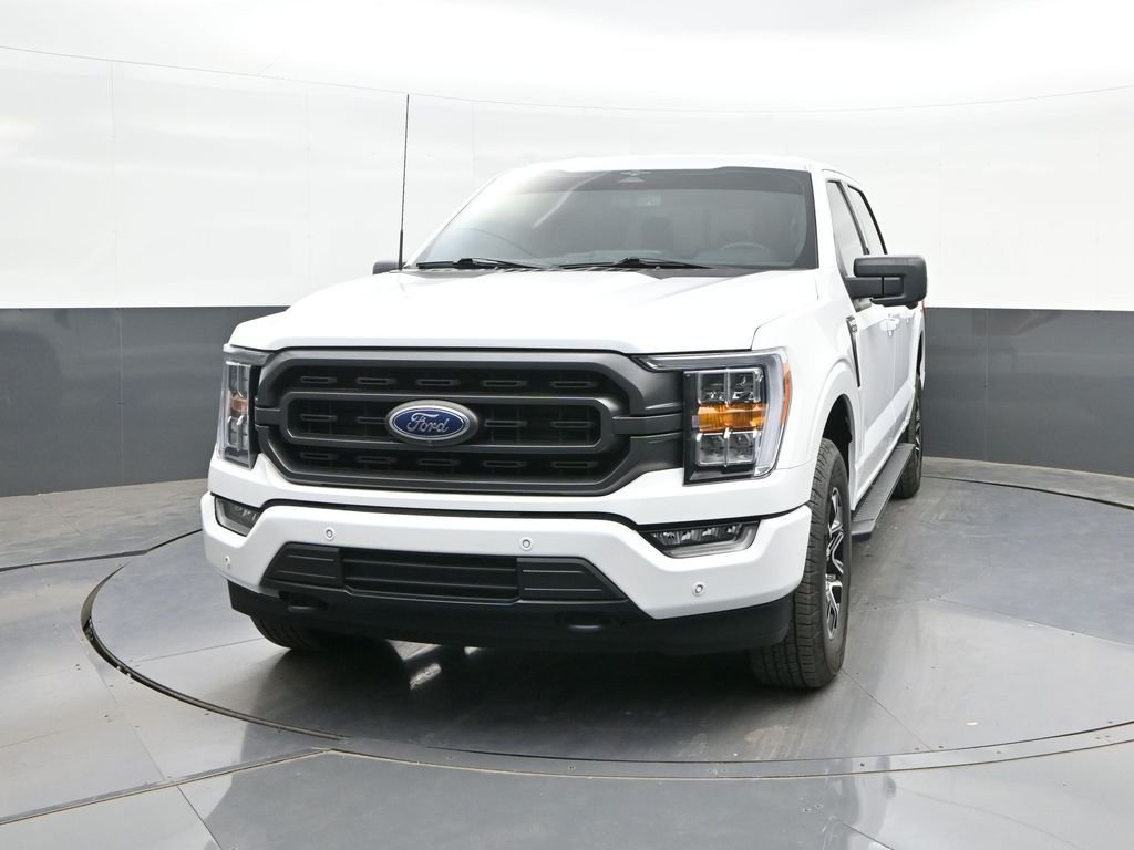 Used 2023 White Ford XLT image 27
