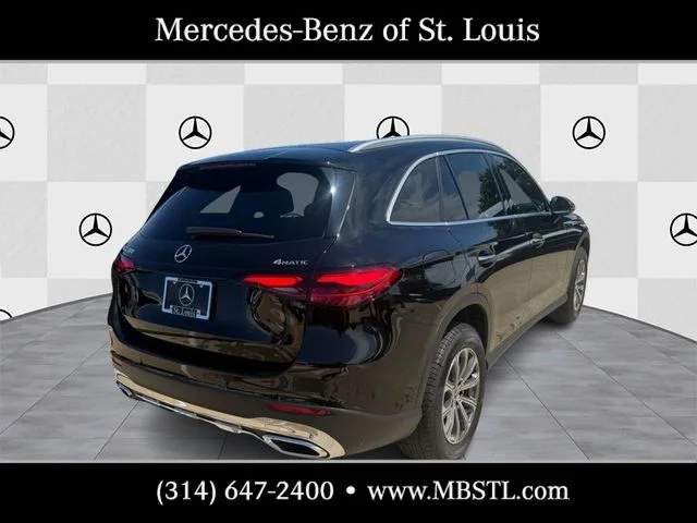 New 2026 Black Mercedes-Benz GLC 300 image 3