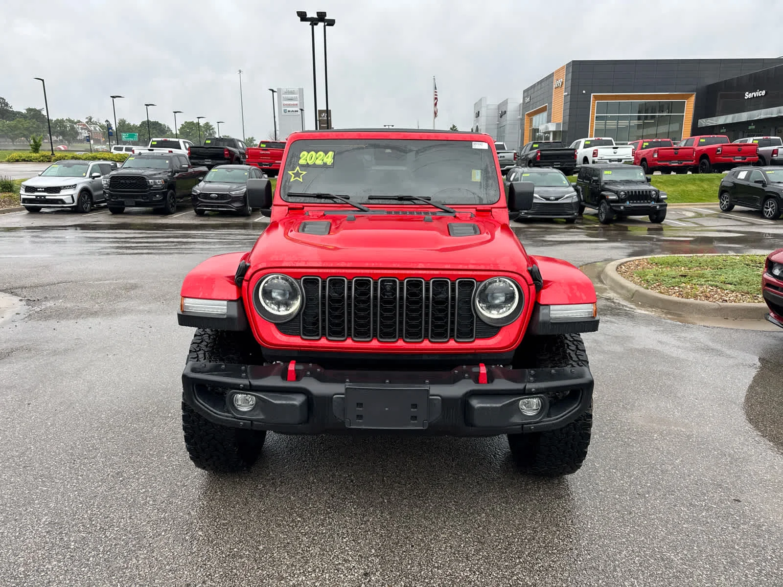 Used 2024 Jeep Wrangler 4-Door Rubicon X with VIN 1C4PJXFG4RW300689 for sale in Kansas City