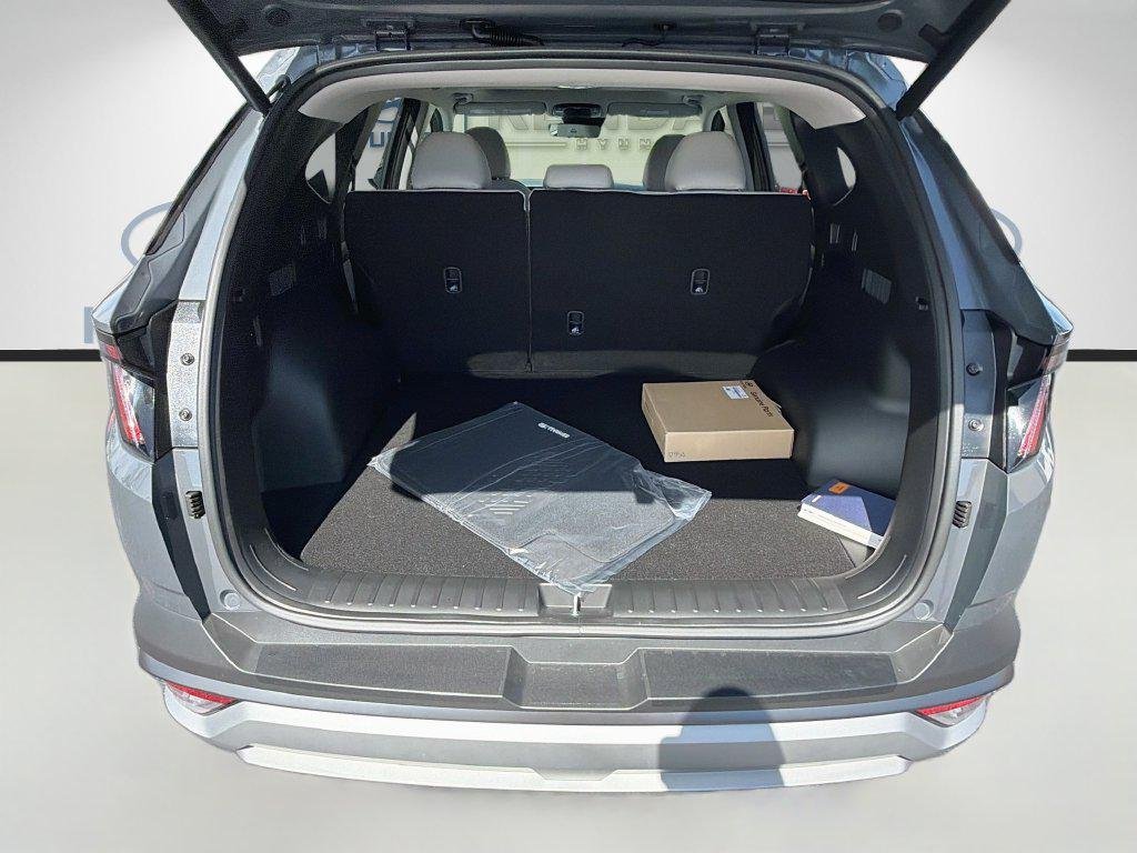 New 2026 Ecotronic Gray Hyundai SEL Premium FWD image 19