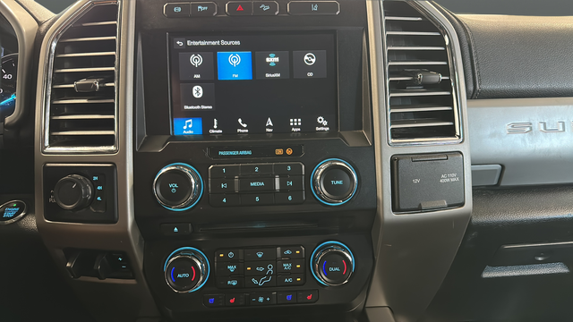 Used 2017 Black Ford Lariat image 15
