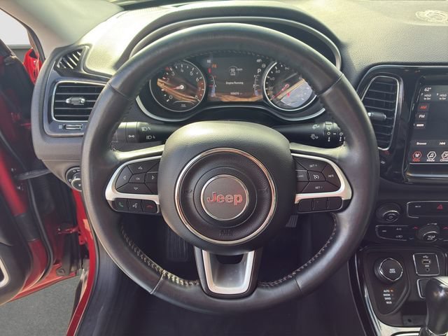 Used 2018 Red Jeep Limited 4x4 image 18
