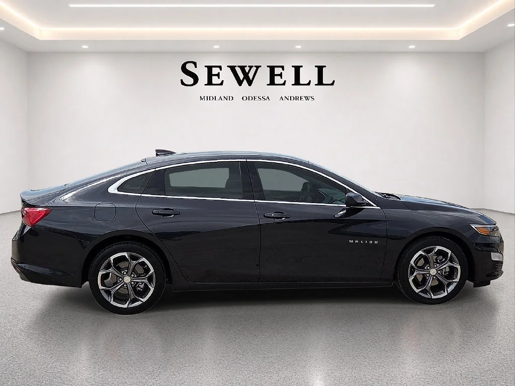 Used 2023 DARK ASH METALLIC Chevrolet LT image 8