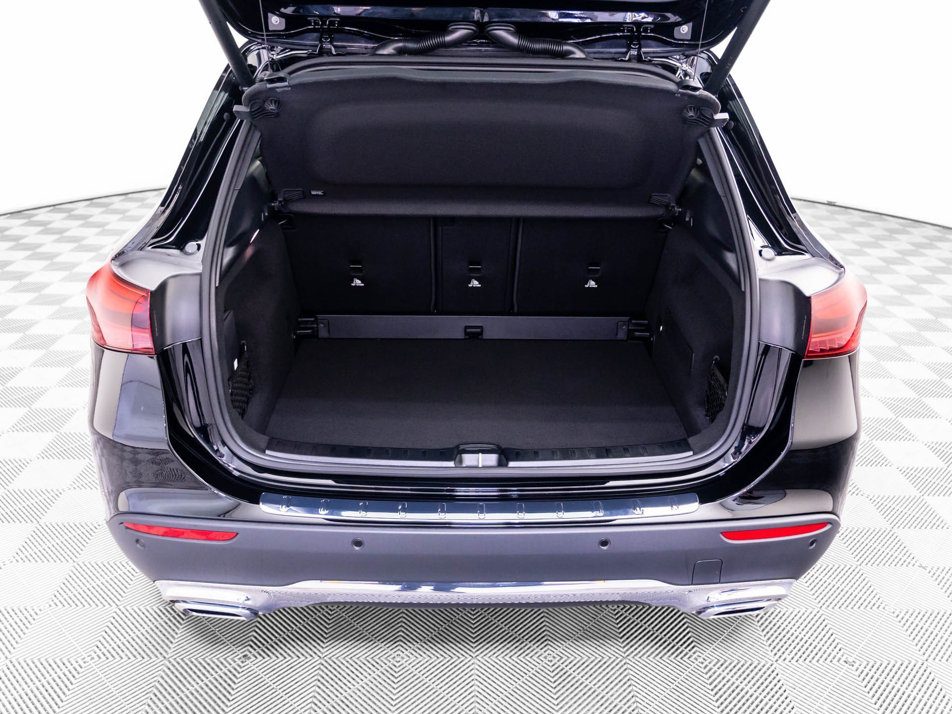 New 2026 Black Mercedes-Benz GLA 250 image 68