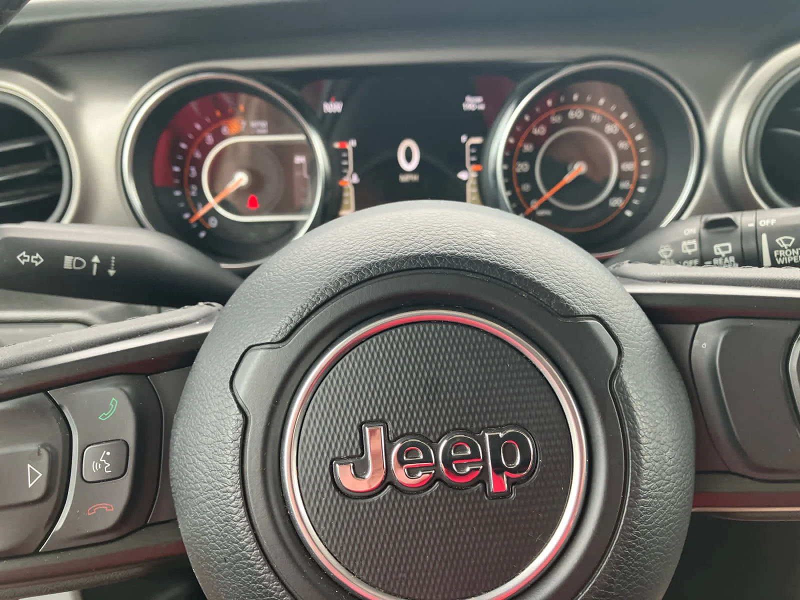 Used 2023 Bright White Clearcoat Jeep Sport S image 15