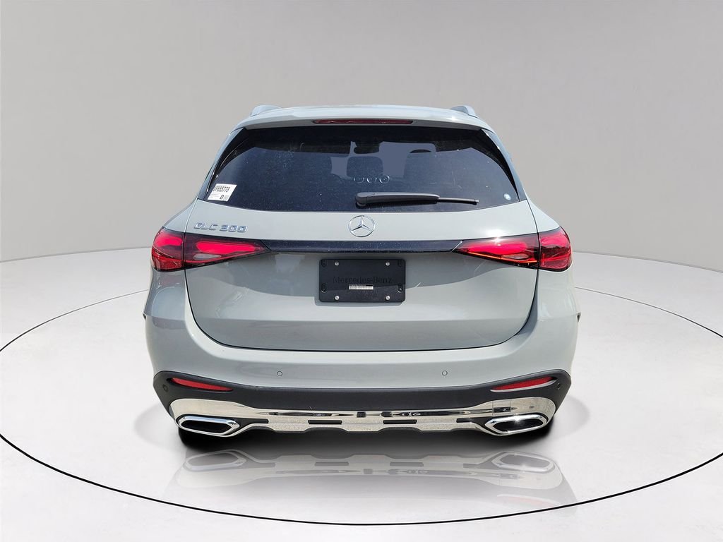 New 2027 MANUFAKTUR Alpine Grey Mercedes-Benz GLC 300 image 5