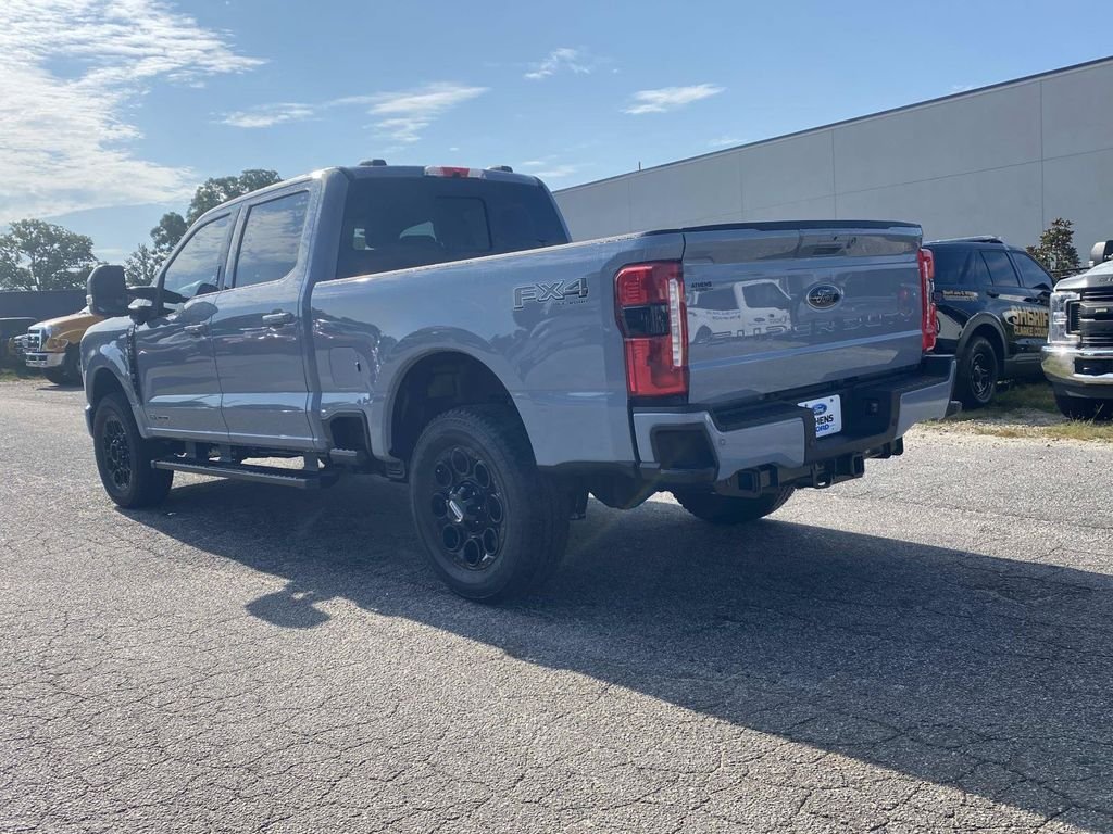 New 2026 Glacier Gray Metallic Tri-Coat Ford F-350® Lariat® image 4
