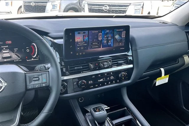 New 2026 Nissan Pathfinder SL 4D Sport Utility