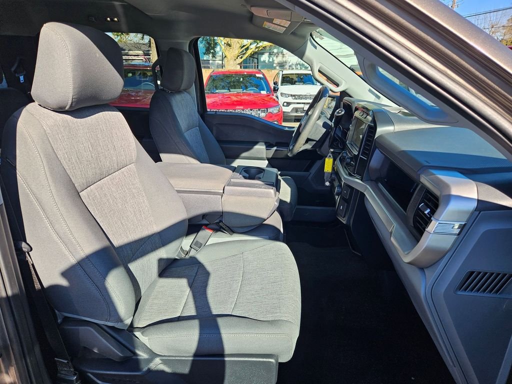 Certified Used 2022 Stone Gray Metallic Ford XL image 19