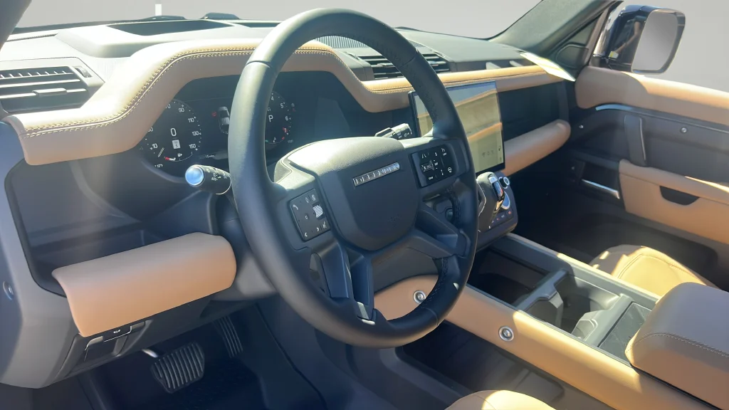 New 2026 Gray Land Rover X-Dynamic SE image 4