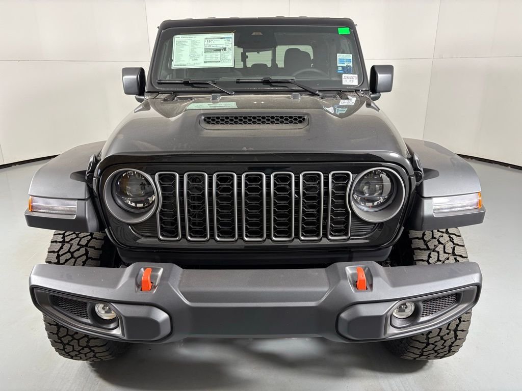New 2026 Black Clearcoat Jeep Mojave image 3