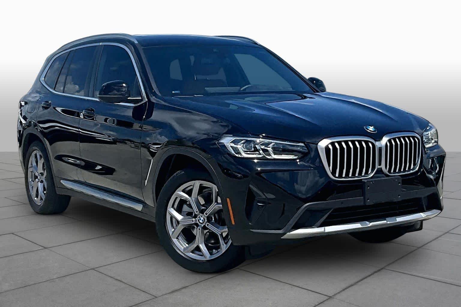 Used 2023 Jet Black BMW sDrive30i image 2