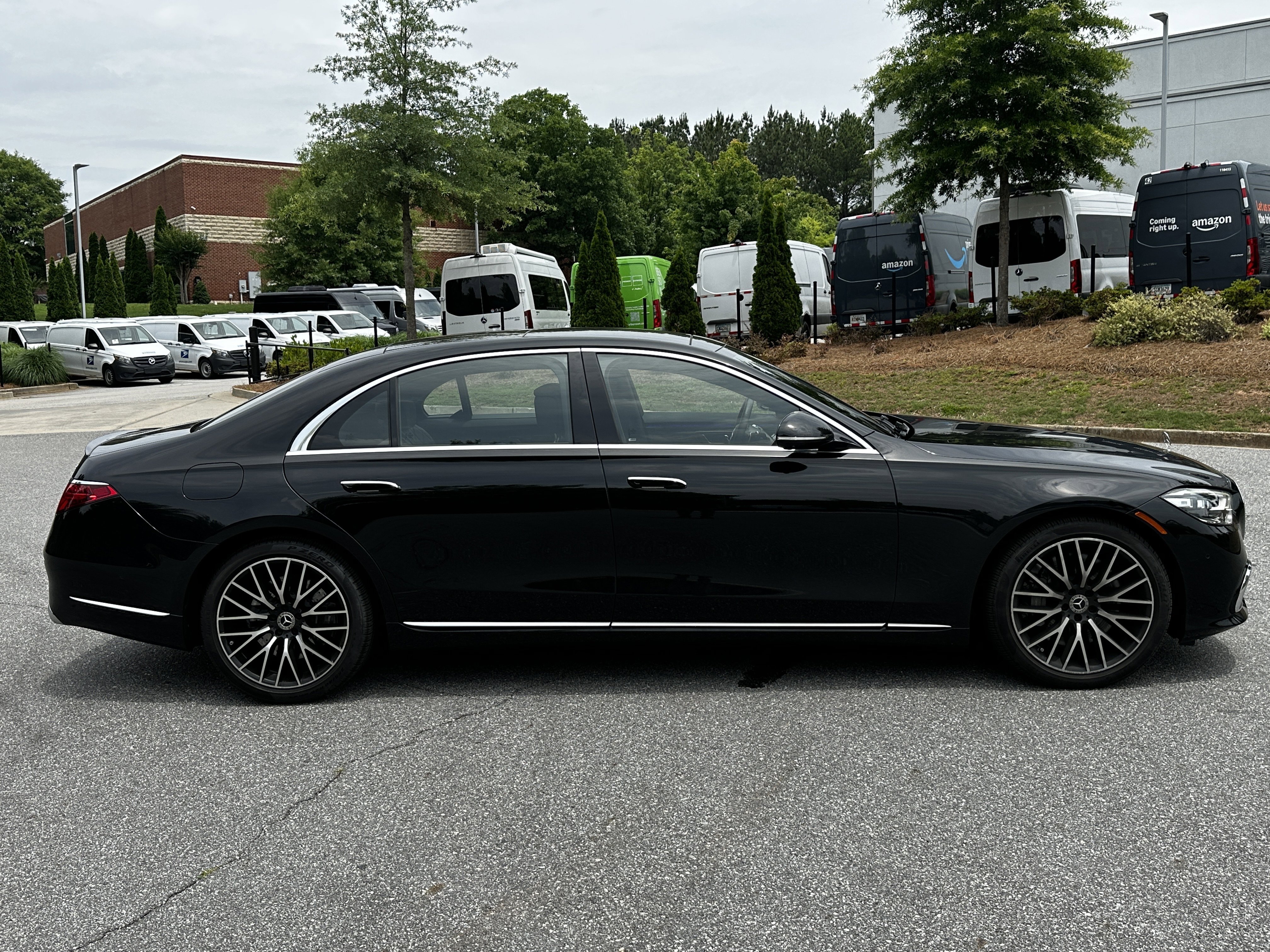 Certified Used 2025 Black Mercedes-Benz S 580 image 9