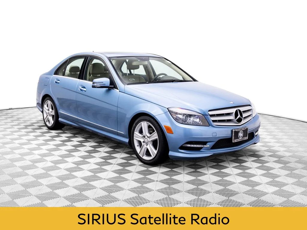 Used 2011 Beige Mercedes-Benz C 300 image 8