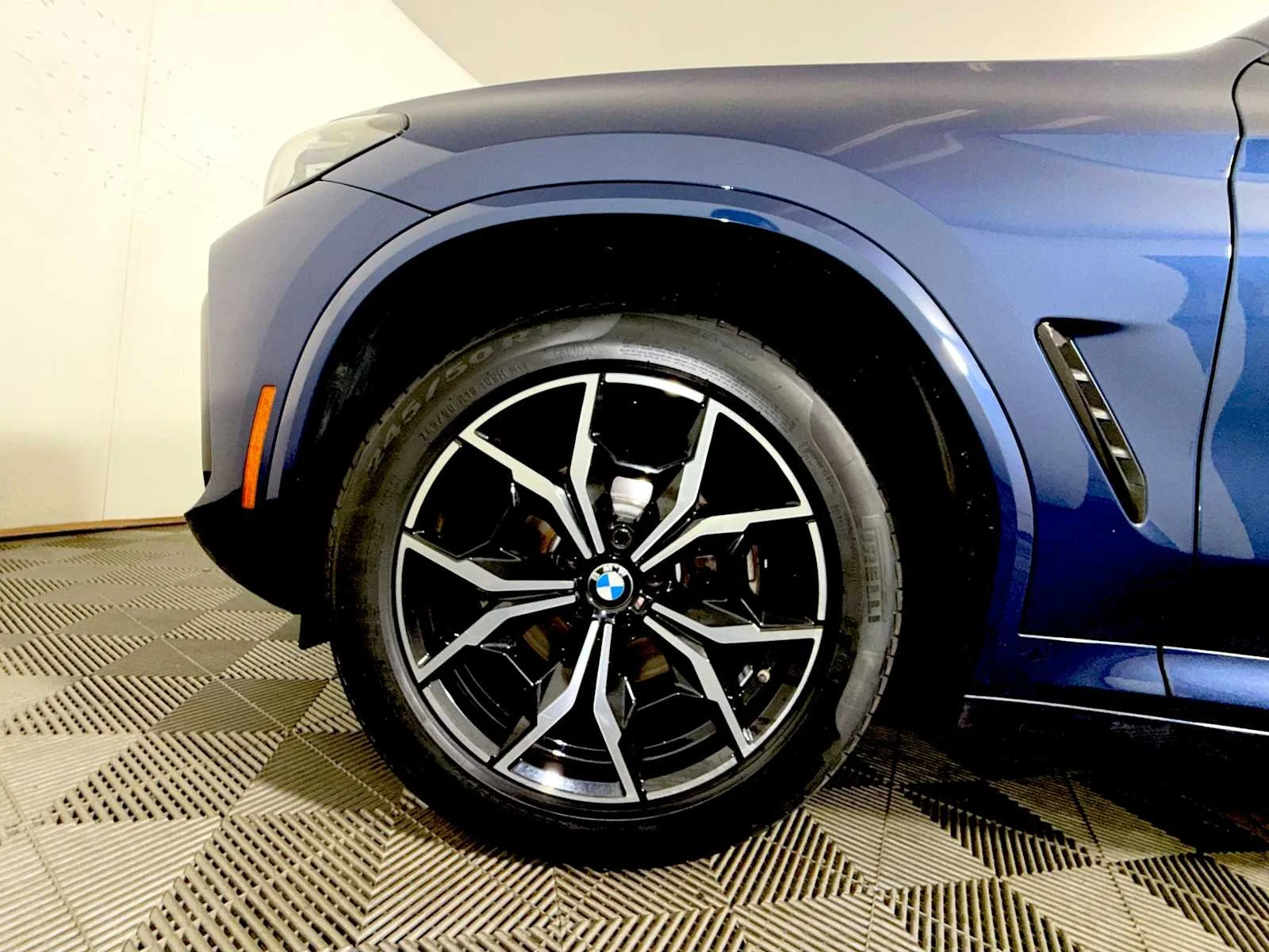 Certified Used 2023 Phytonic Blue Metallic BMW xDrive30i image 8