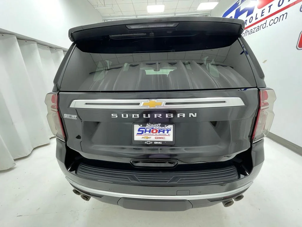 Used 2023 Black Chevrolet High Country image 6
