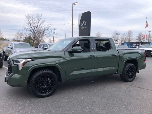 Used 2023 Green Toyota SR5 image 7