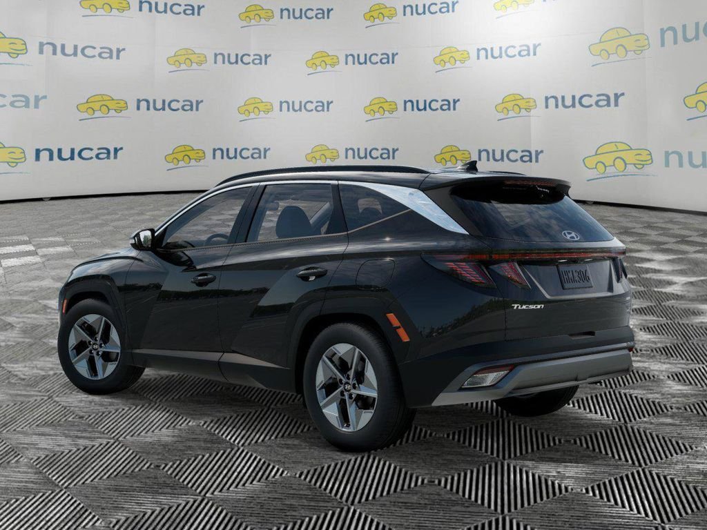 New 2026 Black Hyundai SEL Premium image 5