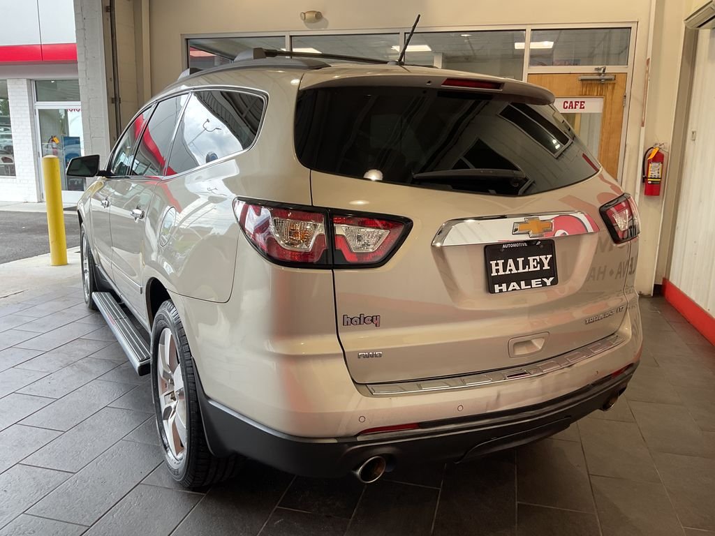 Used 2013 Gold Chevrolet LTZ image 6