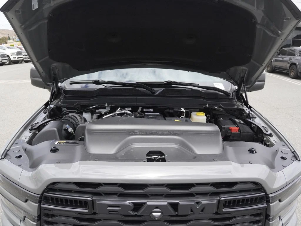New 2026 Ceramic Gray Clear-Coat Exterior Paint RAM Big Horn image 35