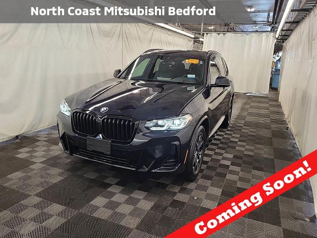 Used 2023 Blue BMW xDrive30i image 1