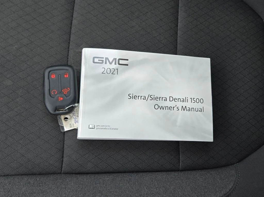 Used 2021 Red GMC Elevation image 13