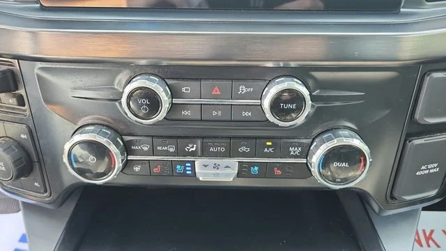 Certified Used 2026 Oxford White Ford Lariat image 19