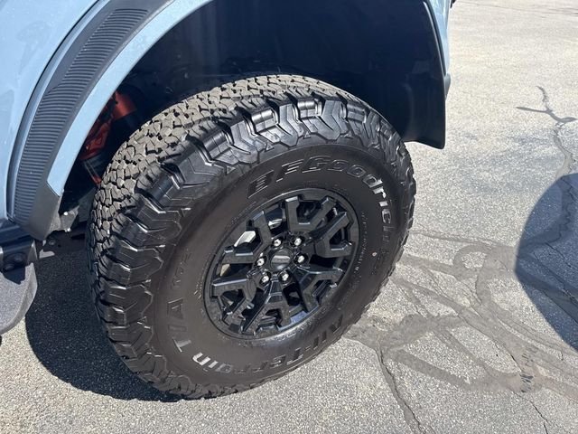 Used 2025 Azure Gray Metallic Ford Raptor image 13