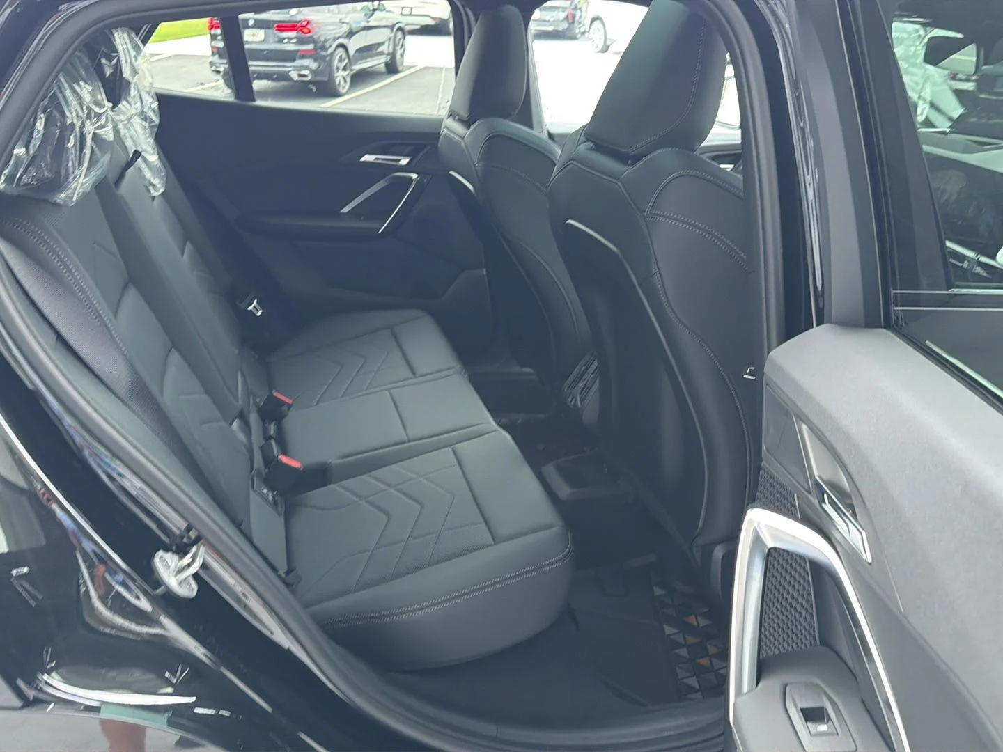 New 2026 Black Sapphire Metallic BMW xDrive28i image 12