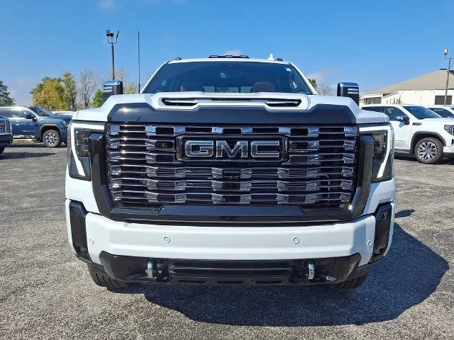 New 2026 Glacier White Tricoat GMC Denali Ultimate image 2