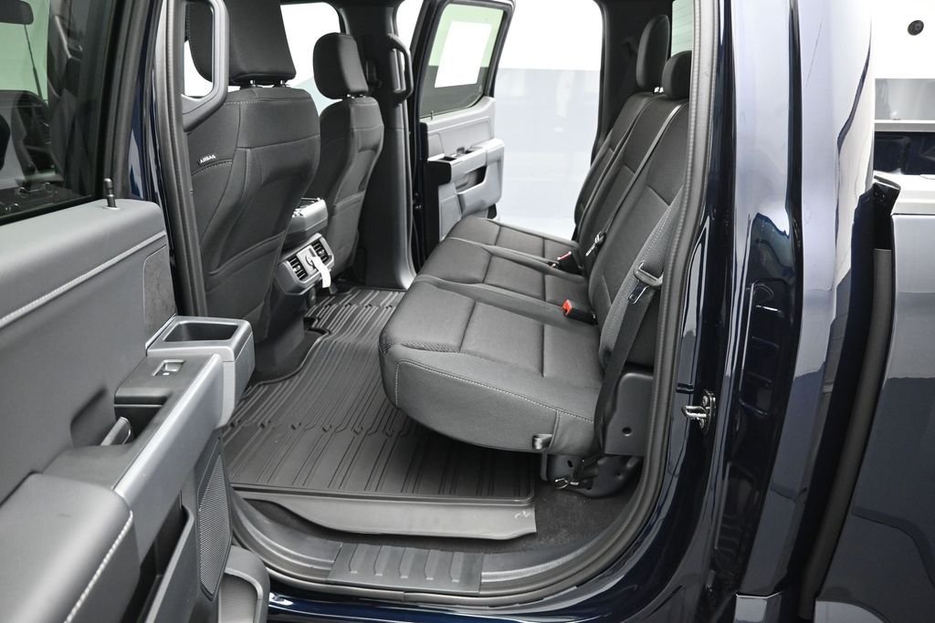 New 2026 Antimatter Blue Metallic Ford XLT image 18