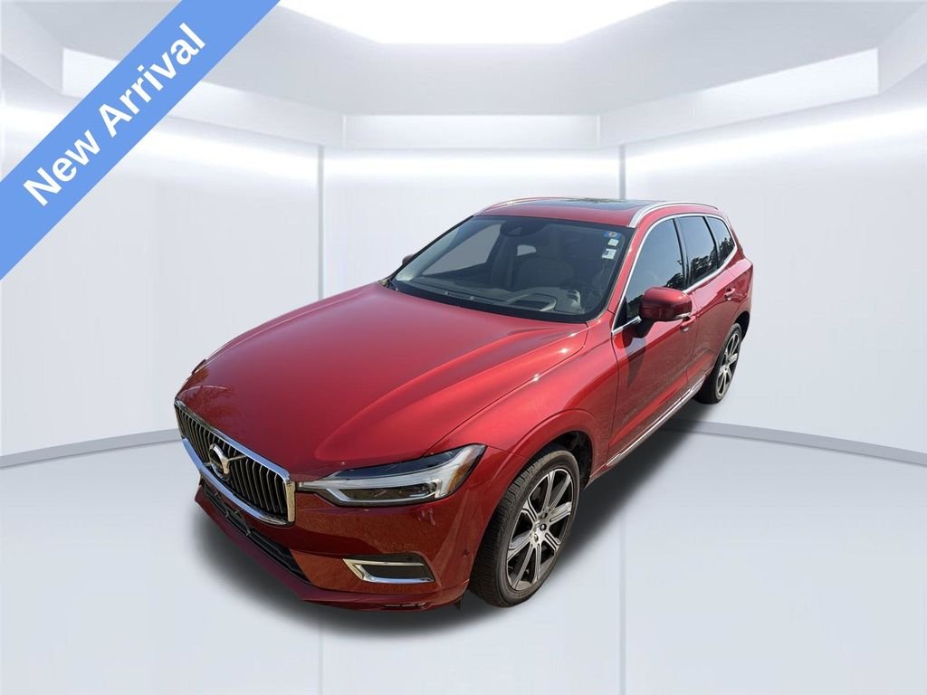 Used 2021 Red Volvo T5 Inscription image 1