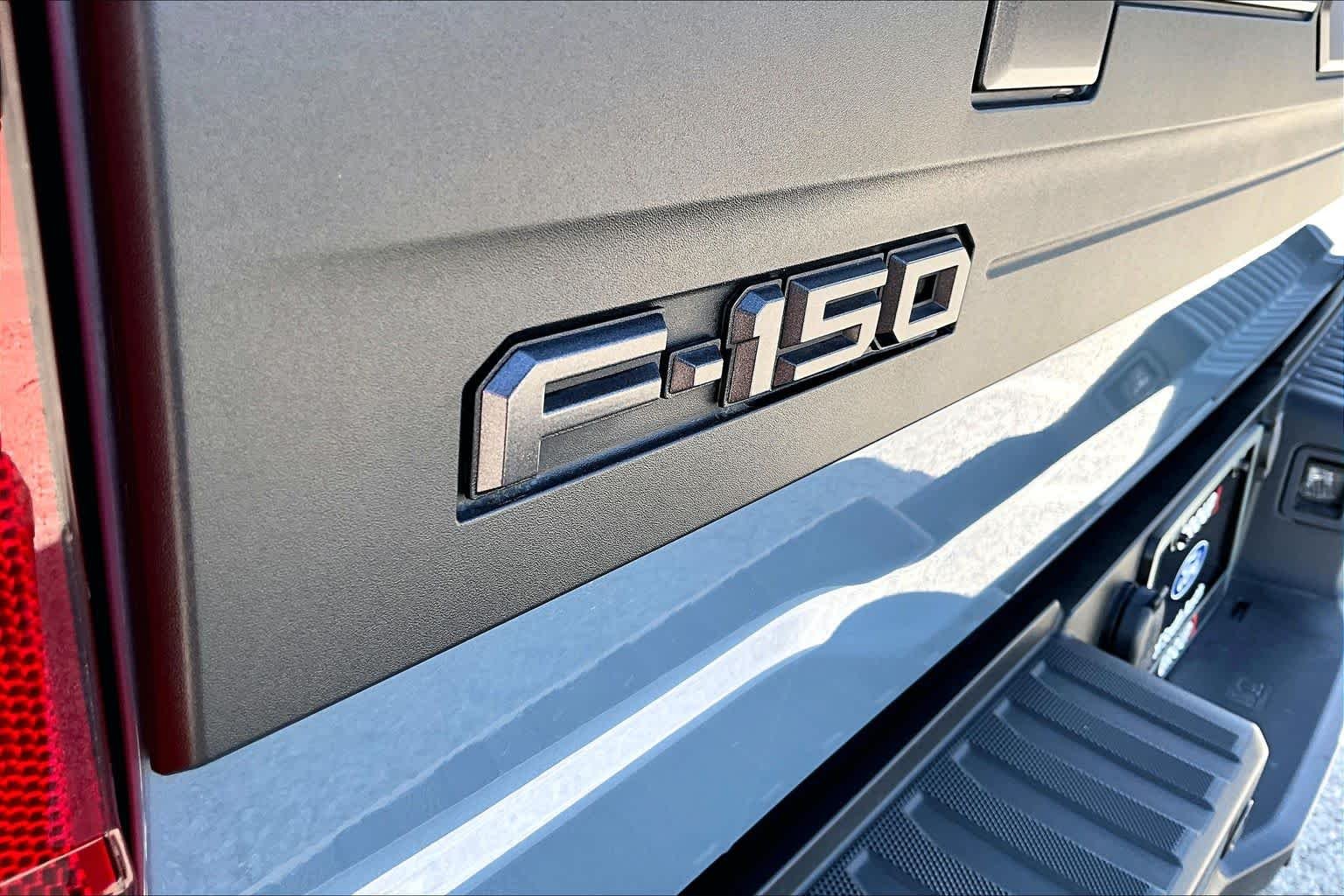 Used 2023 Azure Gray Metallic Tri-Coat Ford Raptor image 12