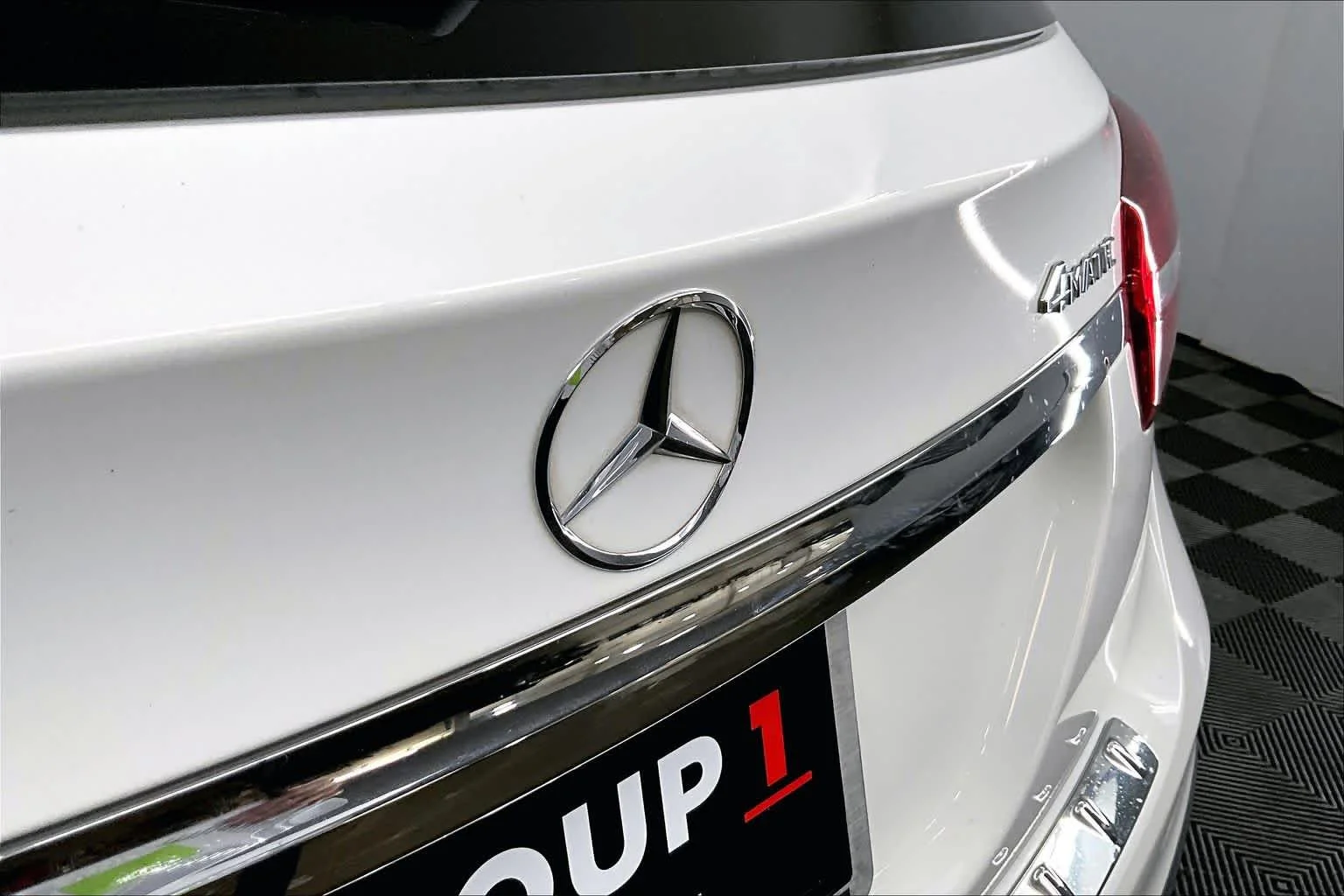 Used 2018 Polar White Mercedes-Benz GLA 250 image 30