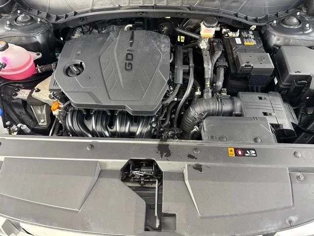 Used 2024 Black Hyundai SEL image 21