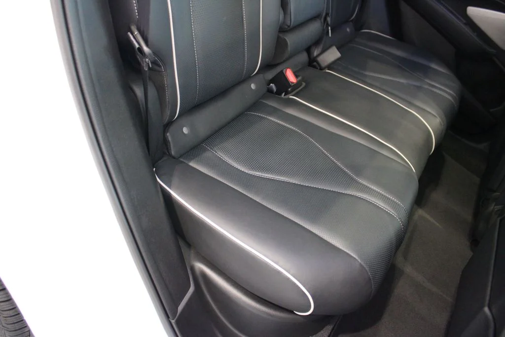 New 2026 Platinum White Pearl Acura Advance Package image 24