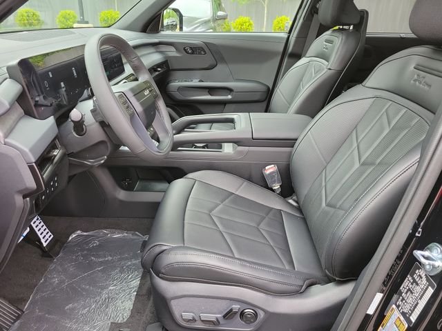 New 2027 Ebony Black Kia X-Line SX image 18