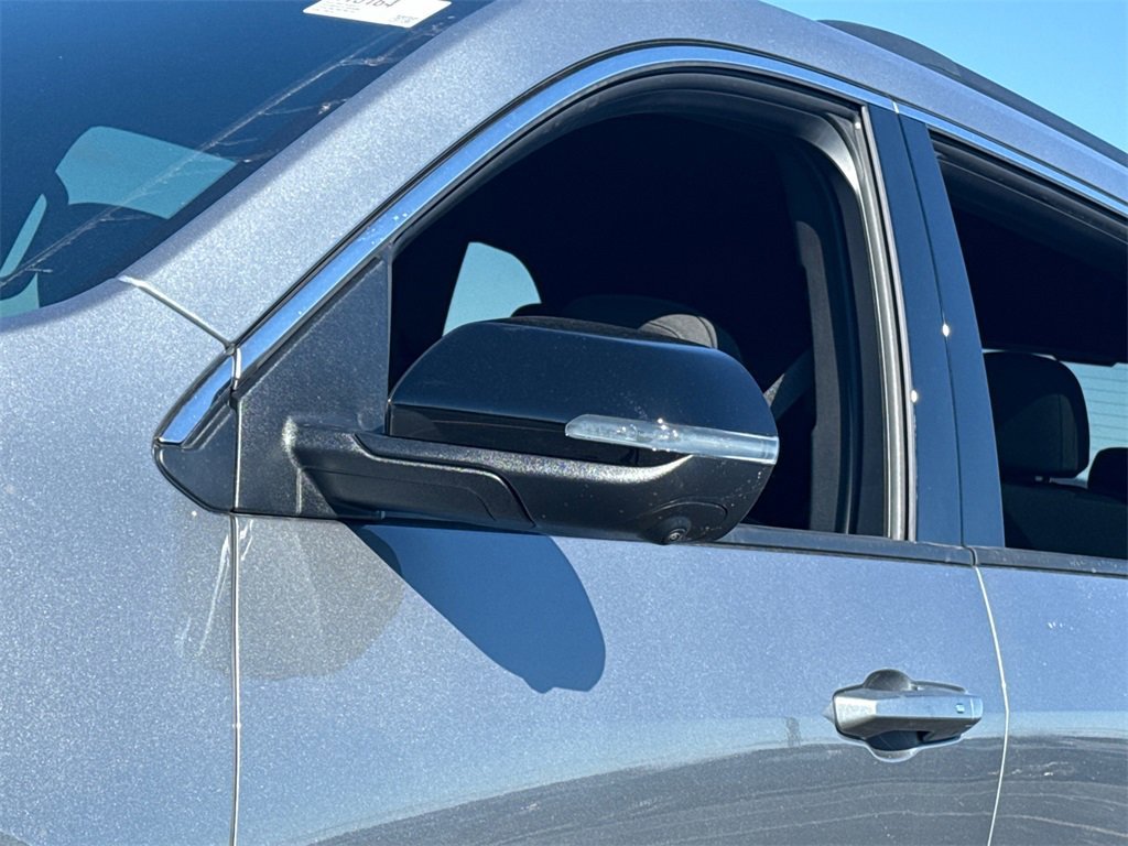 2026 GMC ACADIA - Image 11