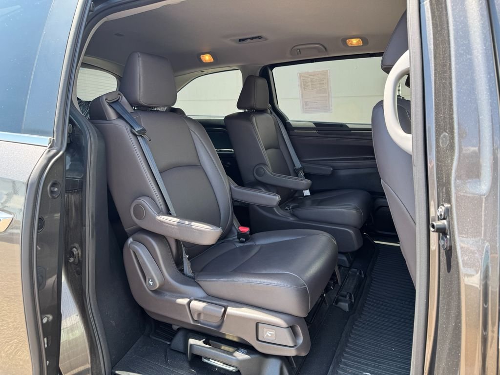 2022 Honda Odyssey EX-L - Photo 13
